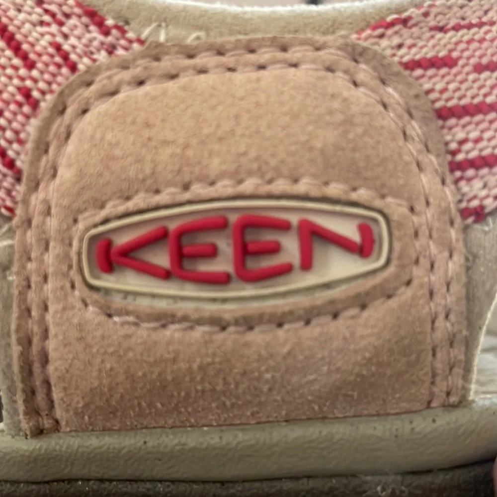 Keen waterproof sandals - Picture 8 of 9